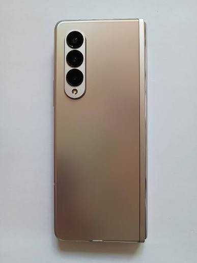 Samsung Zfold 3